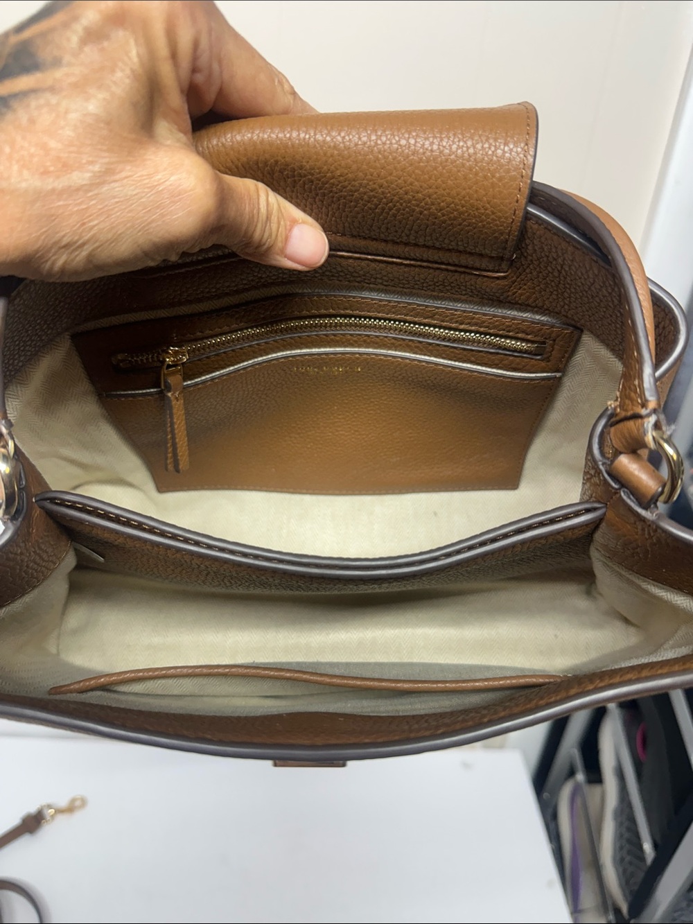 Tory Burch Britten  Leather Top-Handle Satchel-Crossbody Bag - Picture 11 of 16